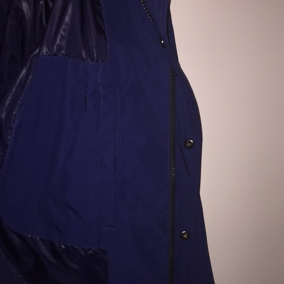 Banana Republic Navy Blue hooded jacket - Picture 5 of 6
